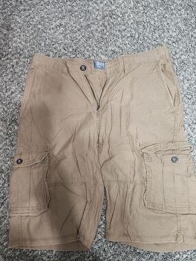 BKE Men's Khaki Cargo Shorts